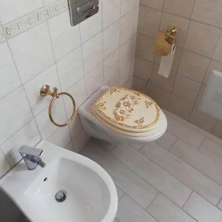 Bebeldar Jiudicissa Eleonora De Arborea Panzió 3*